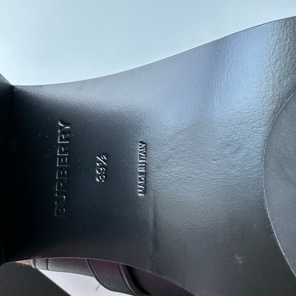 Authentic Burberry Ankle Boots - Picture 8 of 15